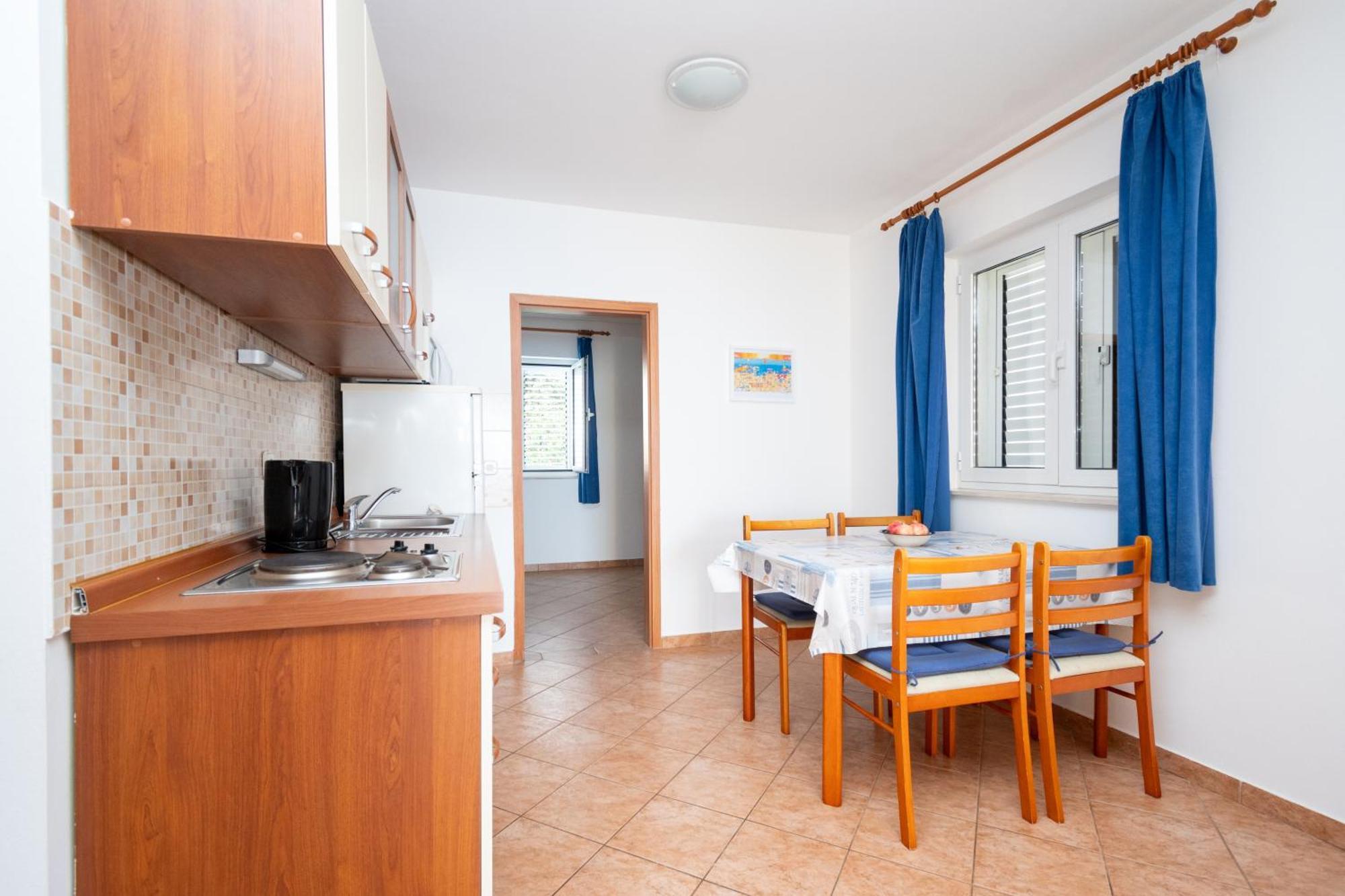 Apartments By The Sea Mandre, Pag - 4092 コラン エクステリア 写真