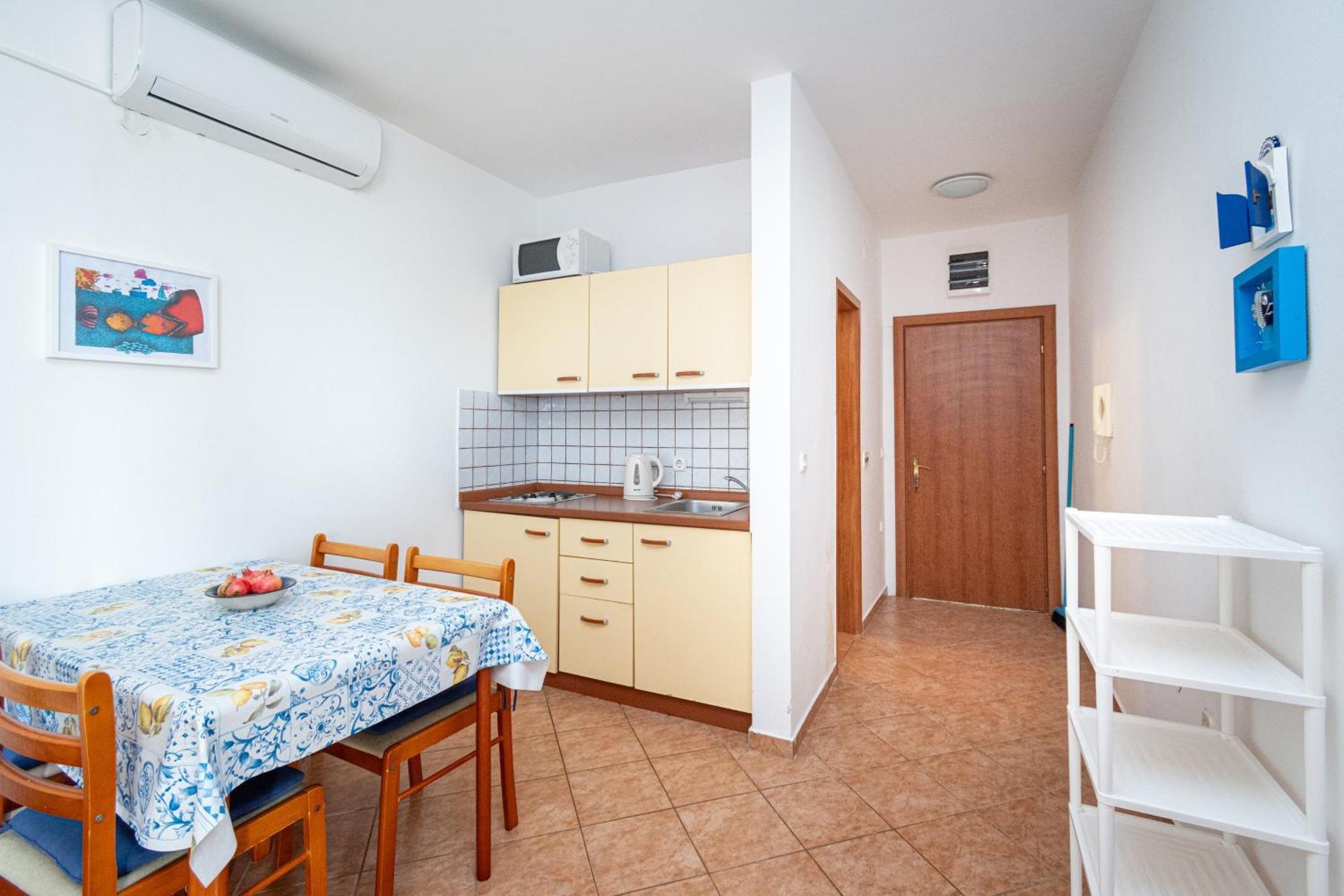 Apartments By The Sea Mandre, Pag - 4092 コラン エクステリア 写真