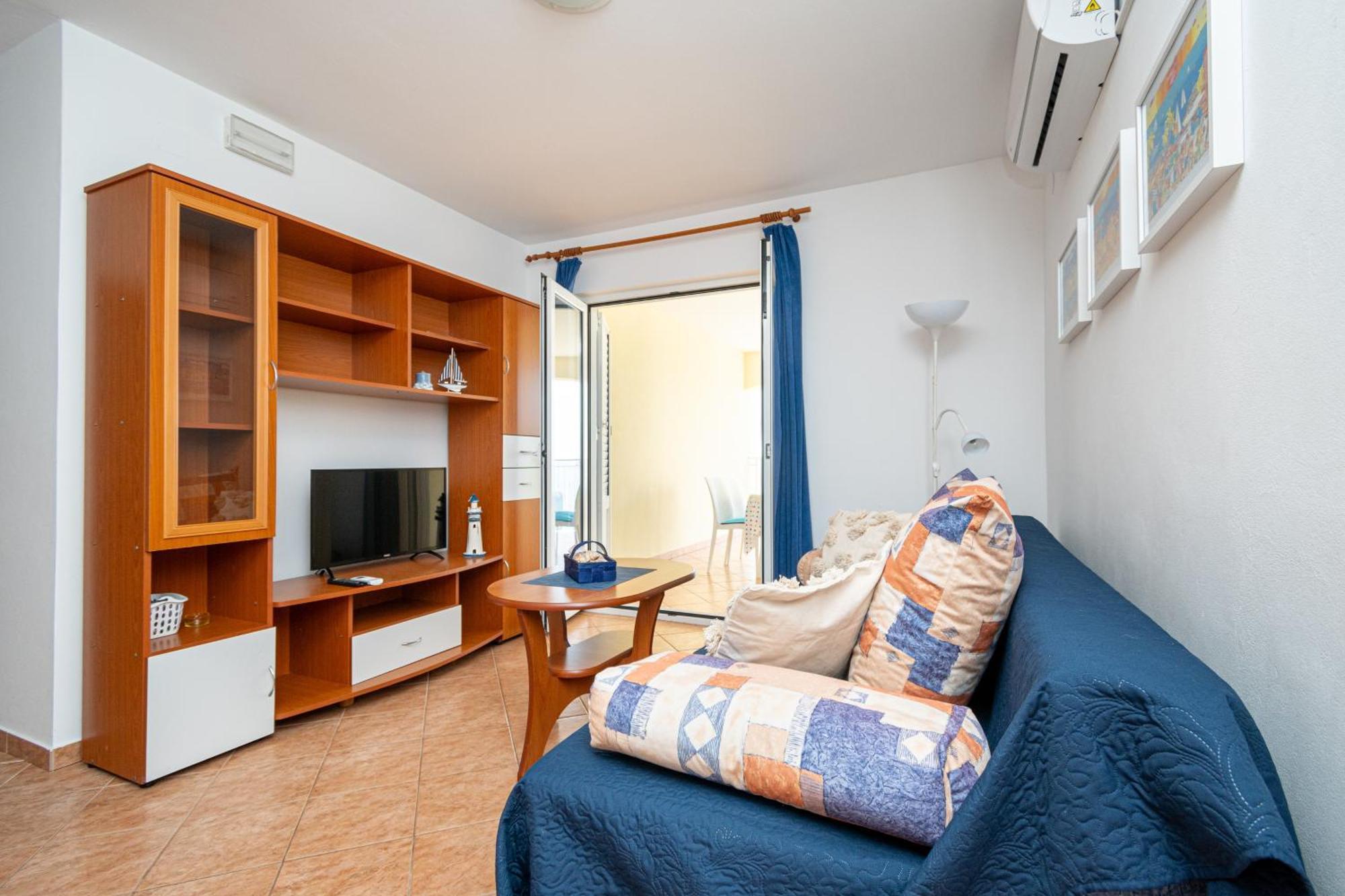 Apartments By The Sea Mandre, Pag - 4092 コラン 部屋 写真